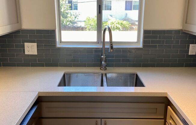 1 bed, 1 bath, 800 sqft, $2,195, Unit #55