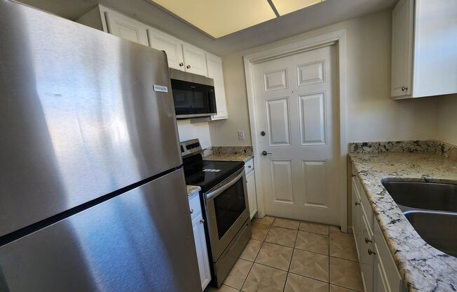 1 bed, 1 bath, 750 sqft, $1,195, Unit Unit 1