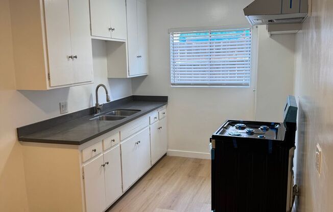 845 Victor Ave