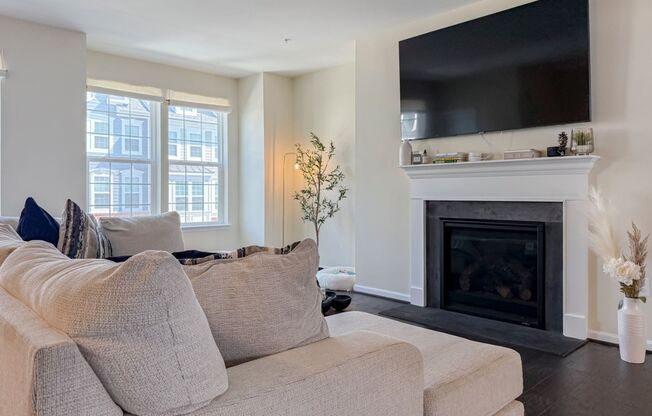 Stunning 4 bedroom townhome with garage