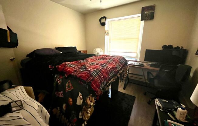 1 bed, 1 bath, $895, Unit 613