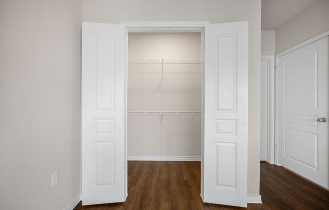 2 beds, 2 baths, 1,141 sqft, $2,102, Unit 01-129