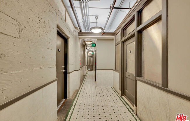 Studio, 1 bath, 650 sqft, $2,000, Unit 811