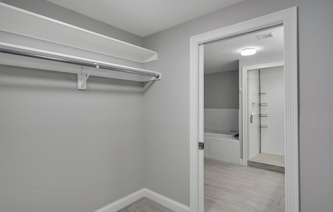 2 beds, 2.5 baths, 1,643 sqft, $4,905, Unit 305