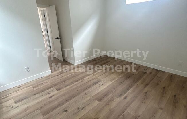 **BRAND NEW - 1 bed, 1 bath Unit in the Heart of South Park - Available NOW***