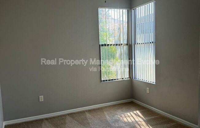 2 beds, 2 baths, 927 sqft, $1,550, Unit 2164