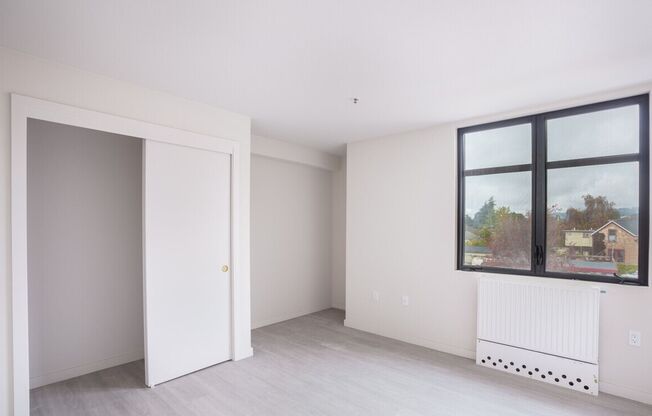 2 beds, 1 bath, 820 sqft, $3,500, Unit 205