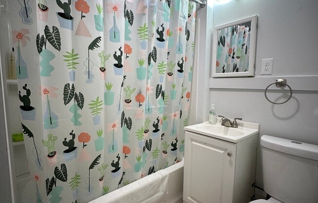 Studio, 1 bath, 500 sqft, $1,950, Unit 25