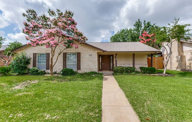 3-bedroom, 2-bath in Garland ISD!
