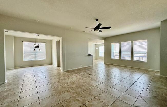 8134 PROSPECT PT