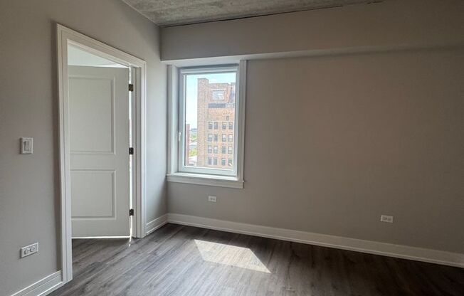 2 beds, 2 baths, 908 sqft, $3,650, Unit 952-811