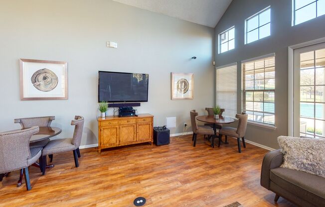 2 beds, 2 baths, 1,028 sqft, $1,050, Unit 400D