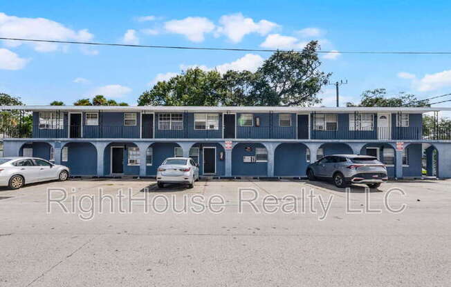 601 STATE AVE