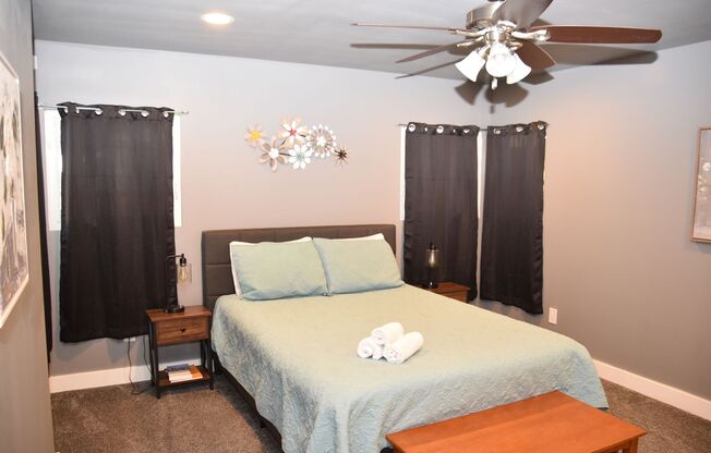 3 beds, 2 baths, $2,850