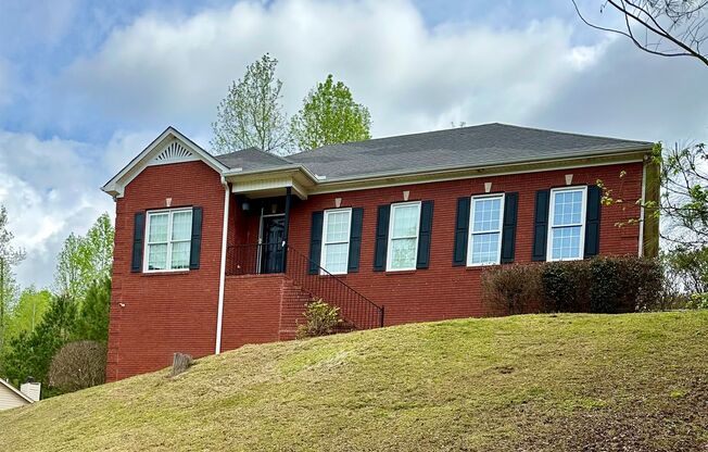 4 BR Home Available in Trussville, AL
