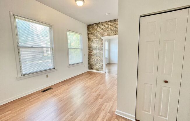 2 beds, 1 bath, $1,395, Unit 1728-01