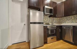 3 beds, 1 bath, $7,250, Unit 2B