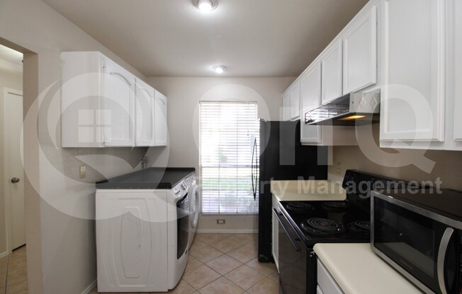 2 beds, 2.5 baths, 1,120 sqft, $1,675, Unit 1049