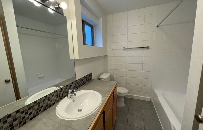 1 bed, 1 bath, 650 sqft, $1,409, Unit PEN-101A