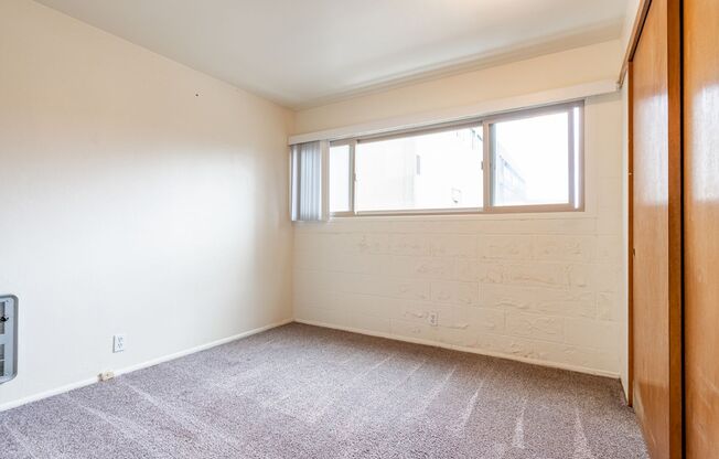 1 bed, 1 bath, 394 sqft, $1,295, Unit 01 - 409