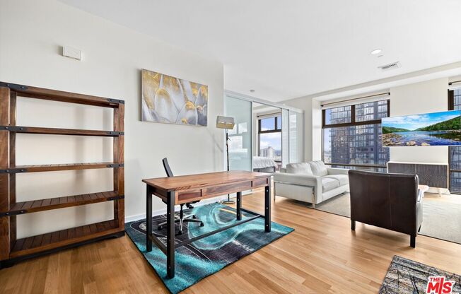 2 beds, 2 baths, 1,930 sqft, $6,000, Unit 1710