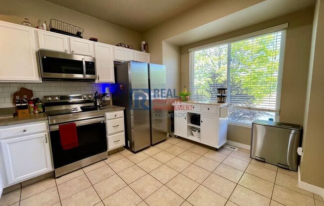 4210 SOLARGLEN DR