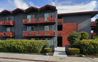 296 - 2483 Middlefield