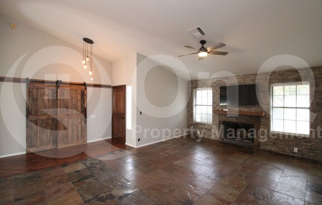 11638 N 109 ST
