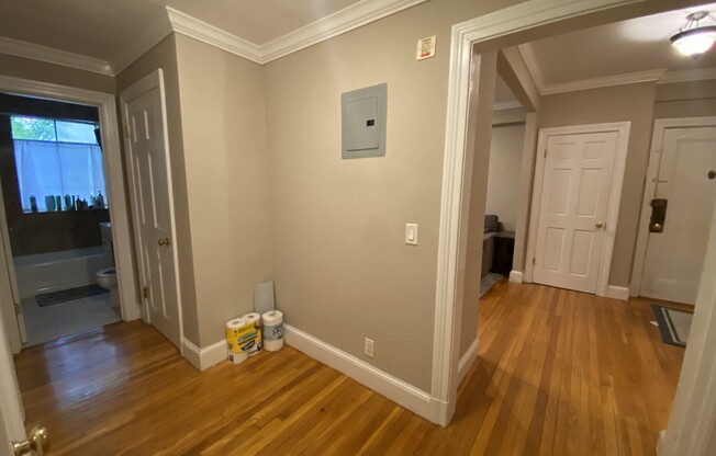 93 STRATHMORE RD