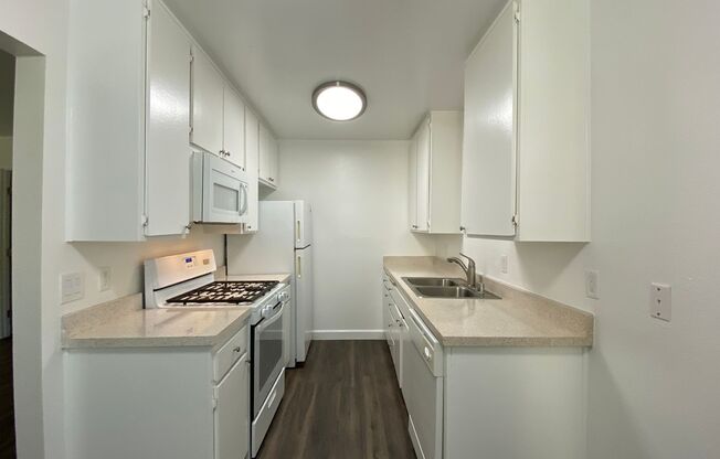 1 bed, 1 bath, 625 sqft, $2,450, Unit 115