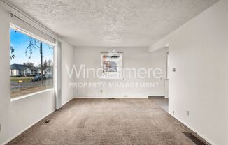 2 beds, 1 bath, $1,100