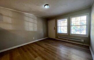 2 beds, 1 bath, $825