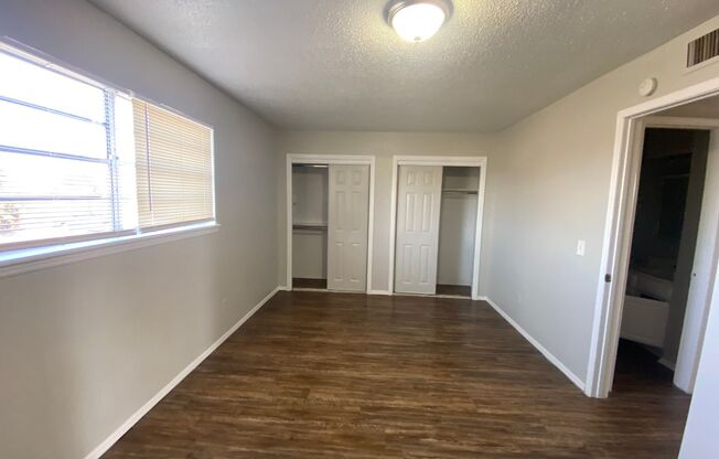 1 bed, 1 bath, $600, Unit 3