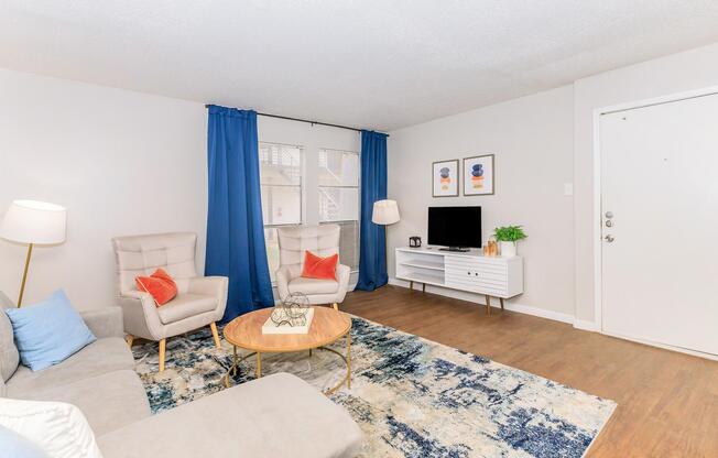 2 beds, 2 baths, 1,000 sqft, $892
