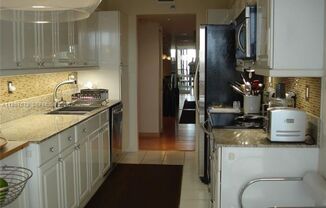 3600 Yacht Club Dr cu-1503, Aventura, FL 33180