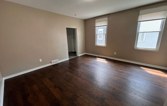 Pittsburgh - 3 Bedroom 1.5 Bathroom - For rent