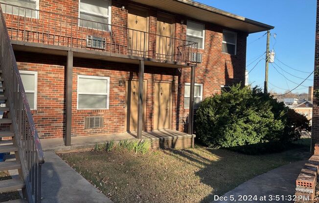 1 bed, 1 bath, 595 sqft, $975, Unit 02720-03