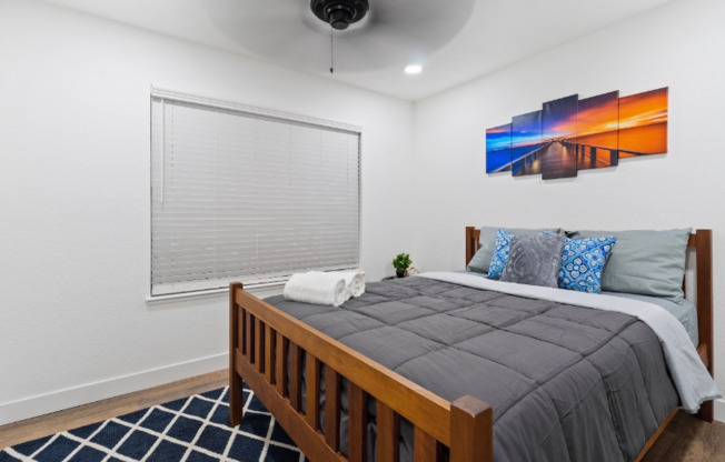 712 GLN ABBEY CIR