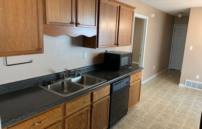Awesome home near Shelby Farms for Rent! Move in special$250 off first months rent!!!