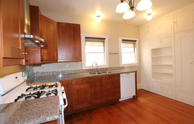 1 bed, 1 bath, $3,100, Unit 2113