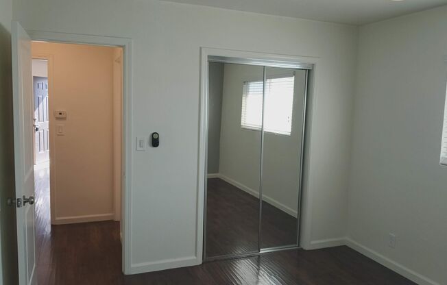 2 beds, 1 bath, $2,695, Unit 2201A