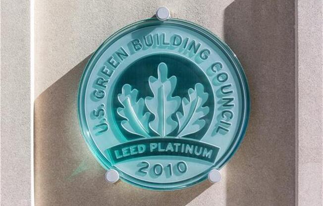 1 bed, 1 bath, 630 sqft, $6,474, Unit 17F