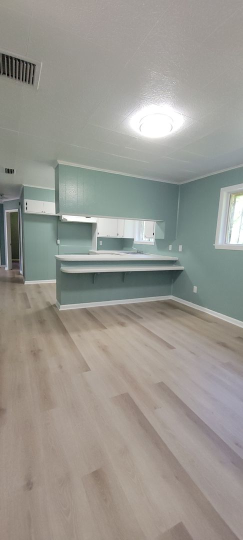 Beautiful 4 bedroom/1 bath home fully rehabbed with Central Air and Heat