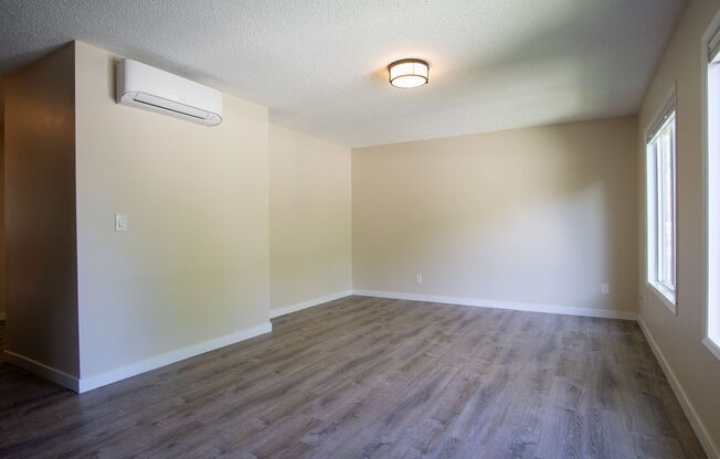 Spring Special: Spacious 2 Bedroom with Stylish Updates + A/C, W/D, D/W!