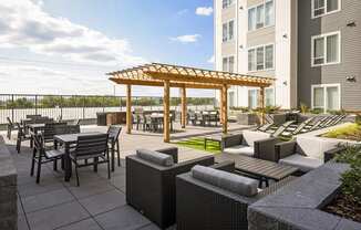 Dominium_900_Courtyard 2.jpg