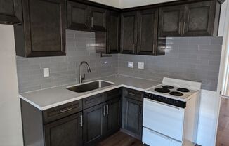 1 bed, 1 bath, $1,795, Unit C