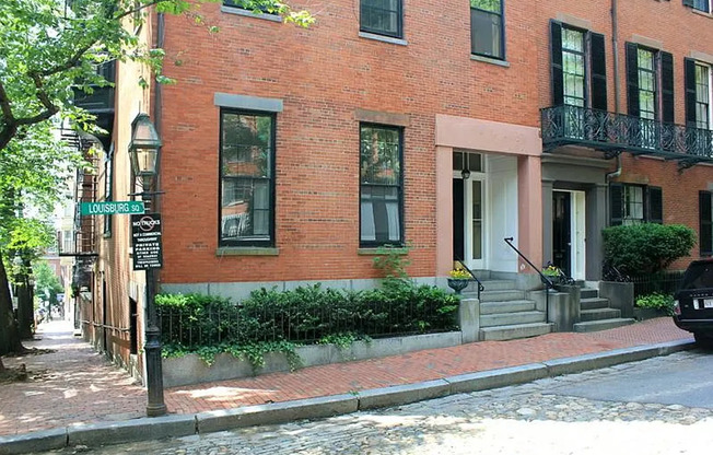 2 Louisburg Square