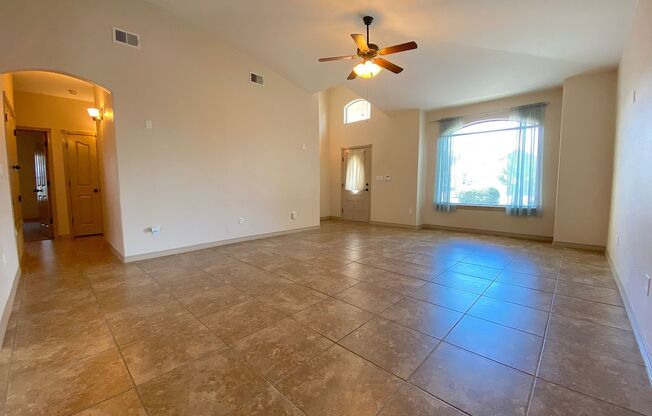Sandstone Ranch Estates - 3 Bed Refrig A/C
