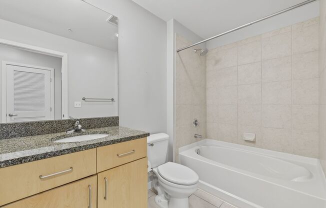 1 bed, 1 bath, $2,000, Unit # 704