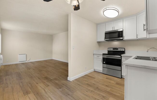 1 bed, 1 bath, 750 sqft, $1,750, Unit 24